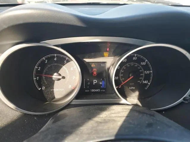 2011 MITSUBISHI OUTLANDER SE