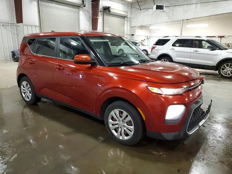 2020 KIA SOUL LX  
