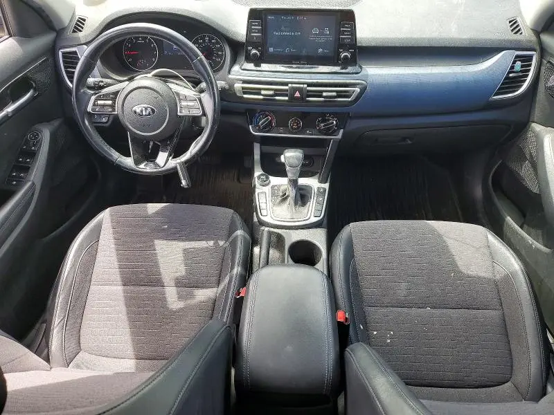 2021 KIA SELTOS S  