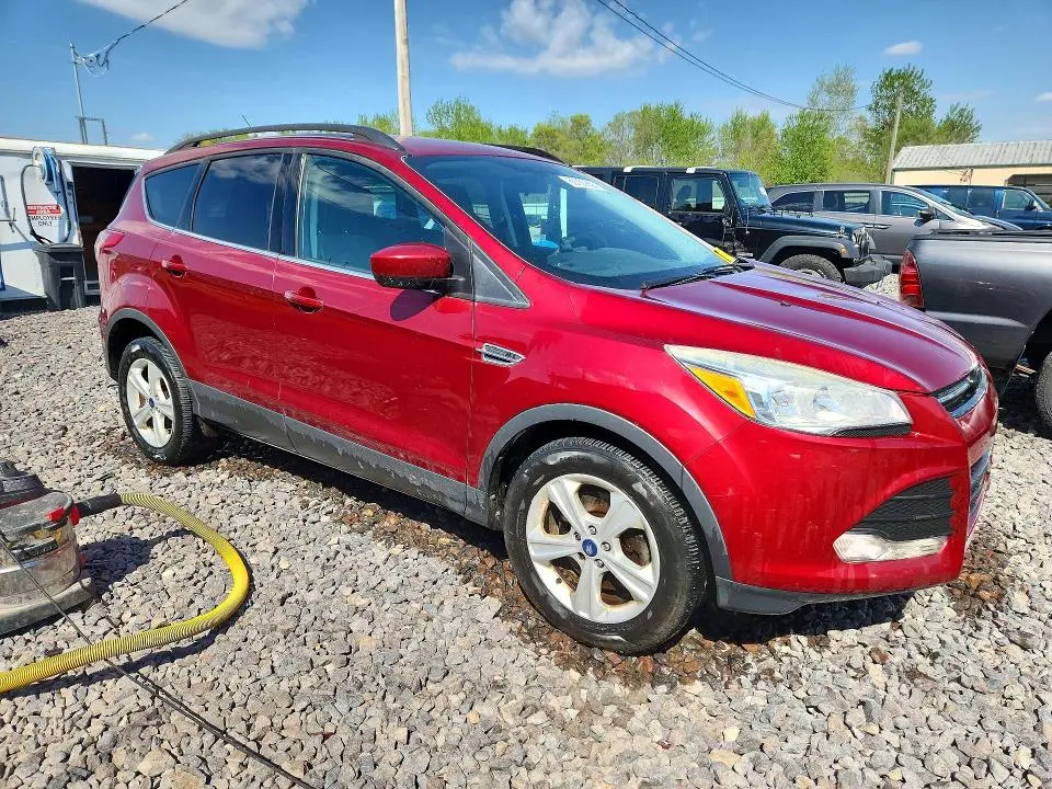 2015 FORD ESCAPE SE  