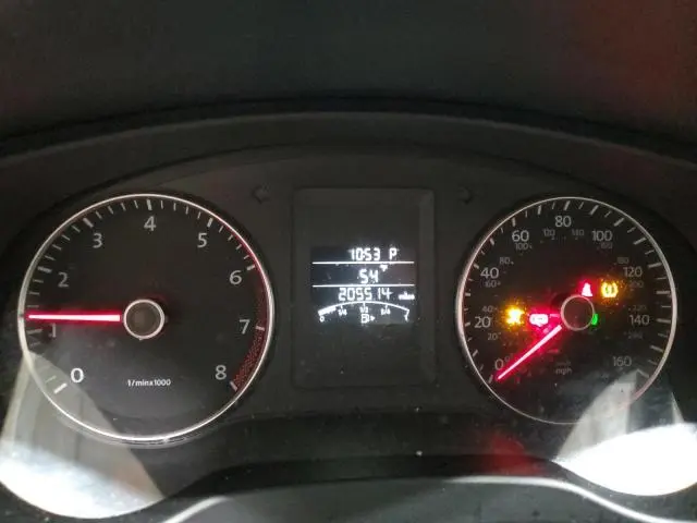 2012 VOLKSWAGEN JETTA SE  