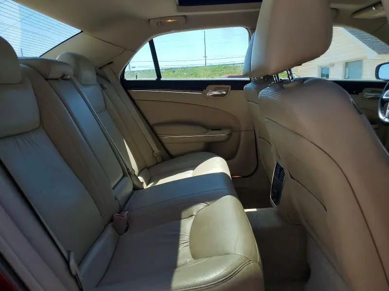 2011 CHRYSLER 300 LIMITED  