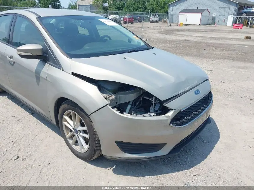 2015 FORD FOCUS SE
