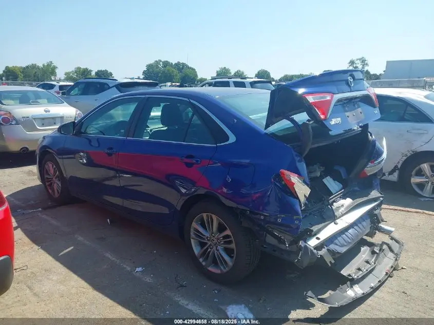 2016 TOYOTA CAMRY SE