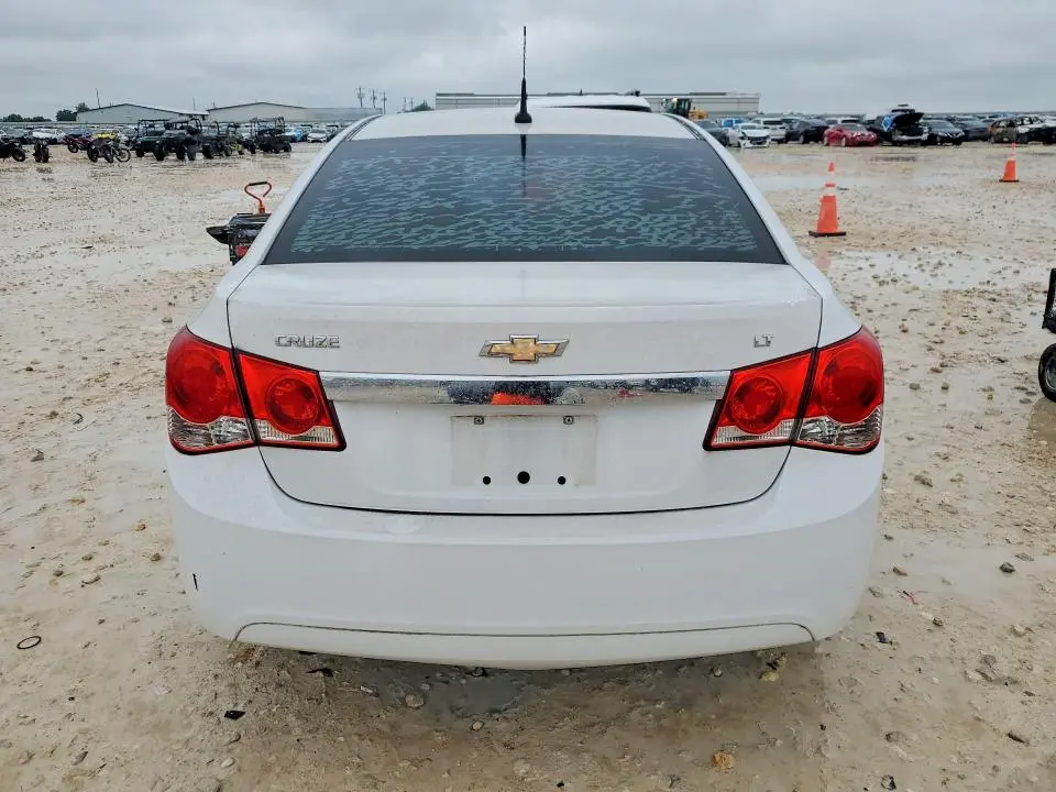 2013 CHEVROLET CRUZE LT  