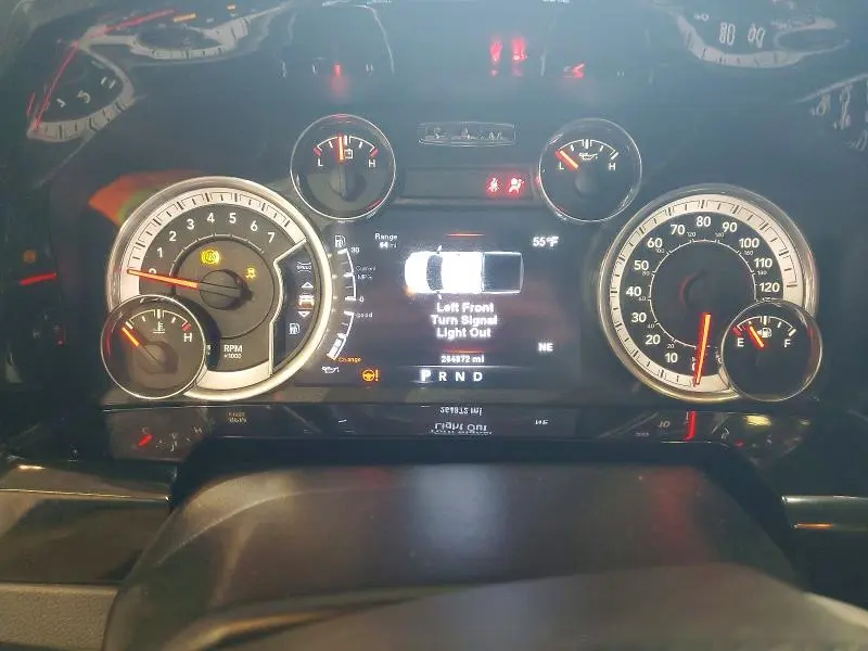 2014 RAM 1500 SLT  