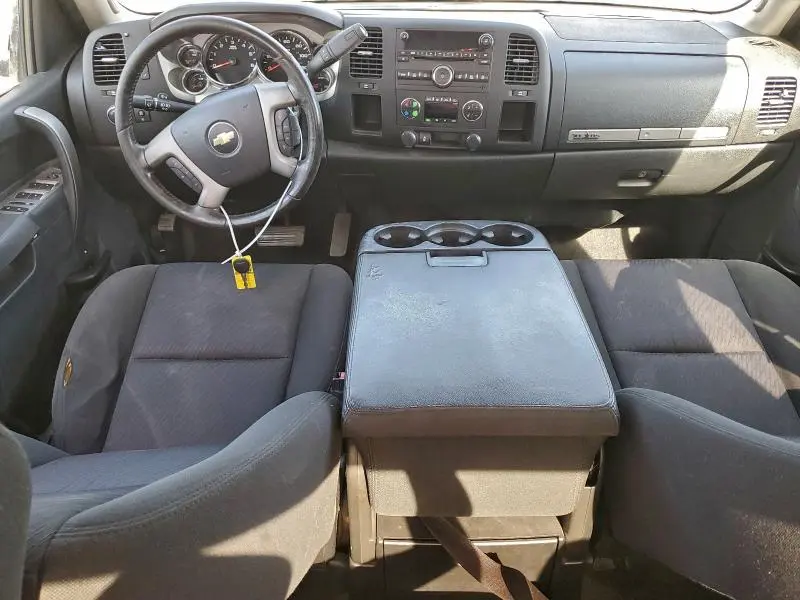 2013 CHEVROLET SILVERADO C1500 LT  