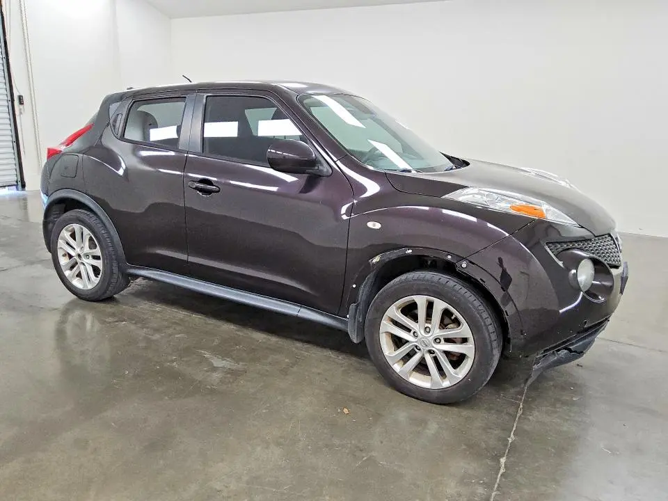 2014 NISSAN JUKE S  