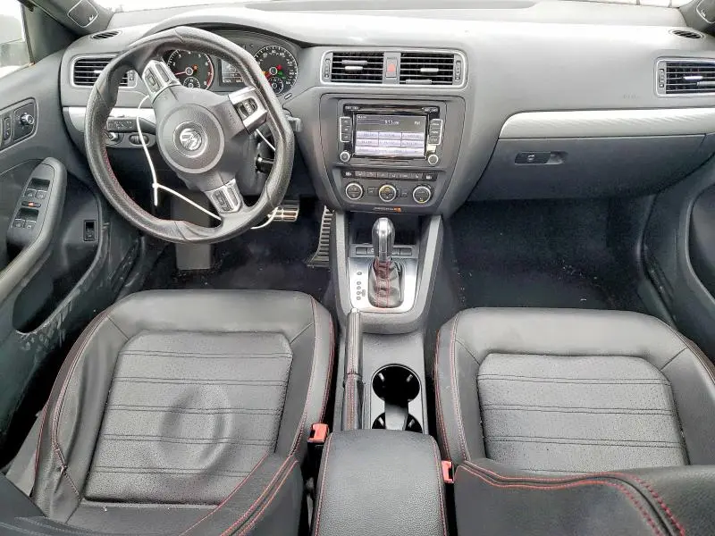 2013 VOLKSWAGEN JETTA GLI  