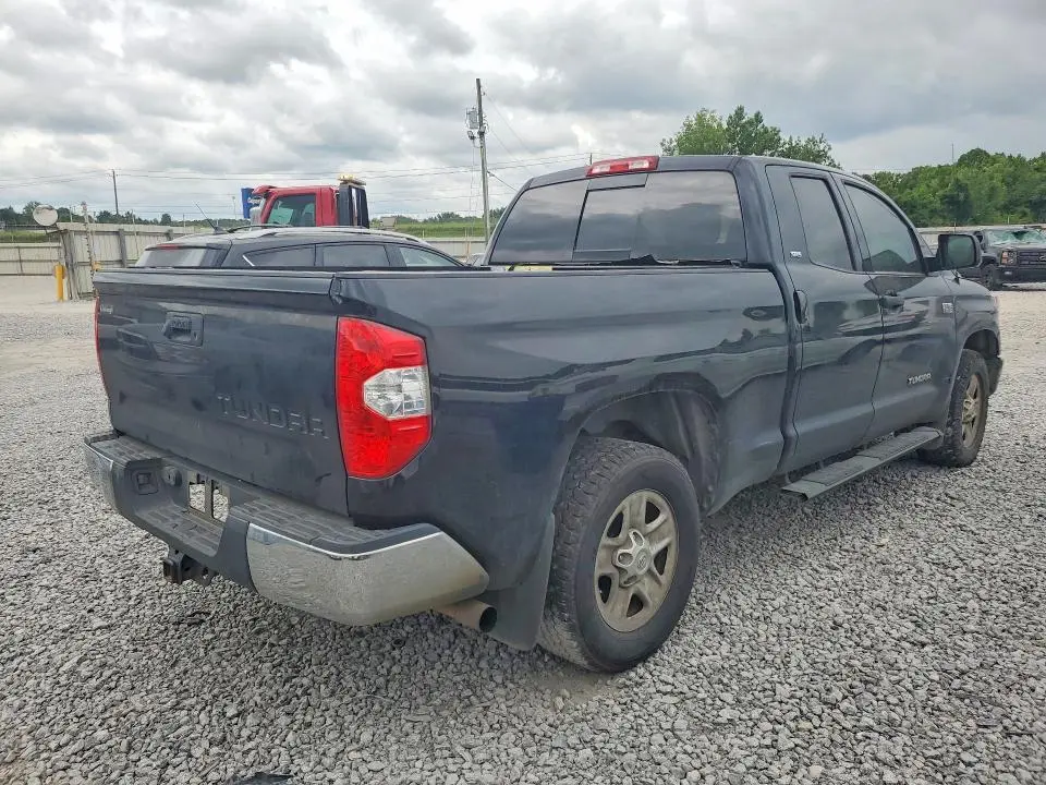 2018 TOYOTA TUNDRA SR5  