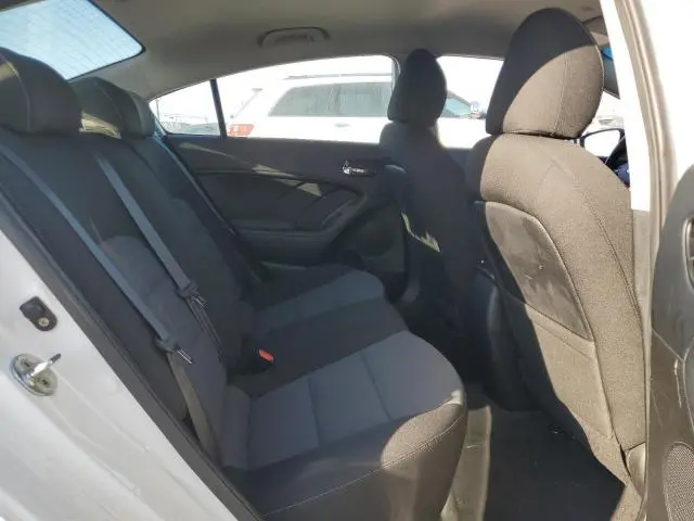 2018 KIA FORTE LX  