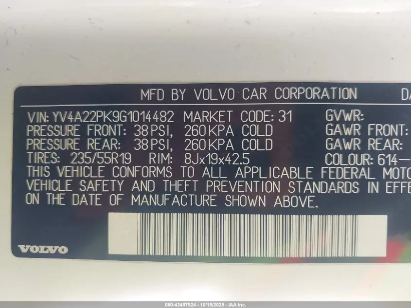 2016 VOLVO XC90 T6 MOMENTUM