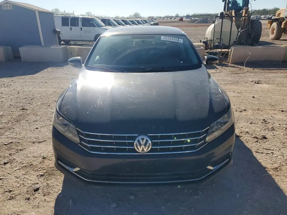 2017 VOLKSWAGEN PASSAT S  