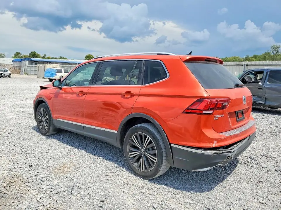 2018 VOLKSWAGEN TIGUAN SE  