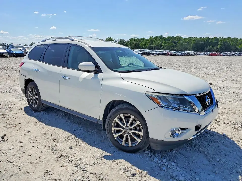 2015 NISSAN PATHFINDER S  