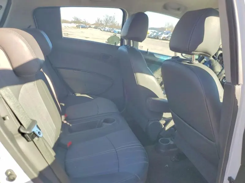 2015 CHEVROLET SPARK 1LT  