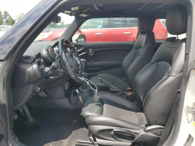 2015 MINI COOPER 