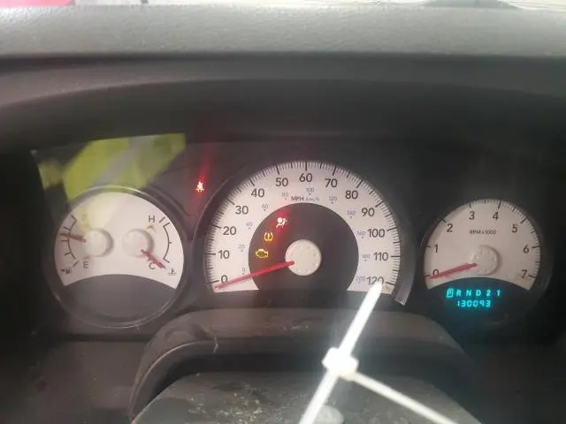 2011 DODGE DAKOTA SLT  