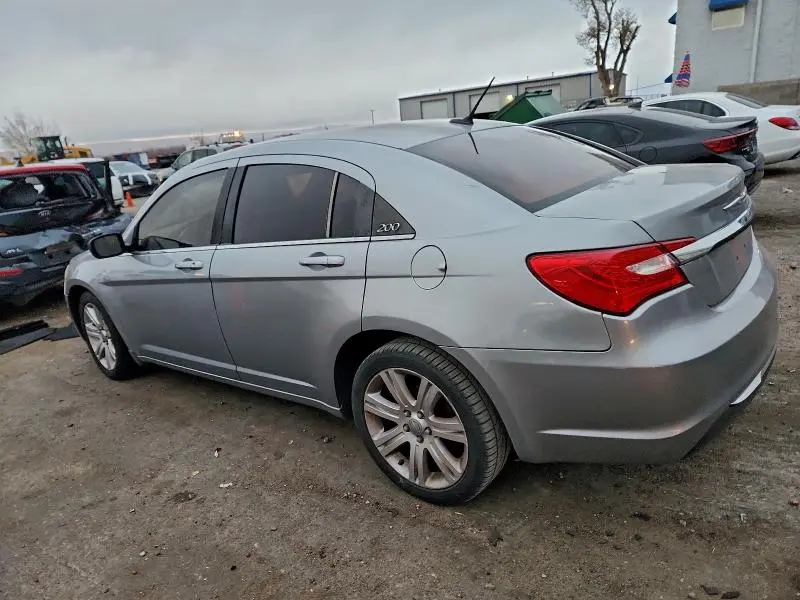 2013 CHRYSLER 200 LX  