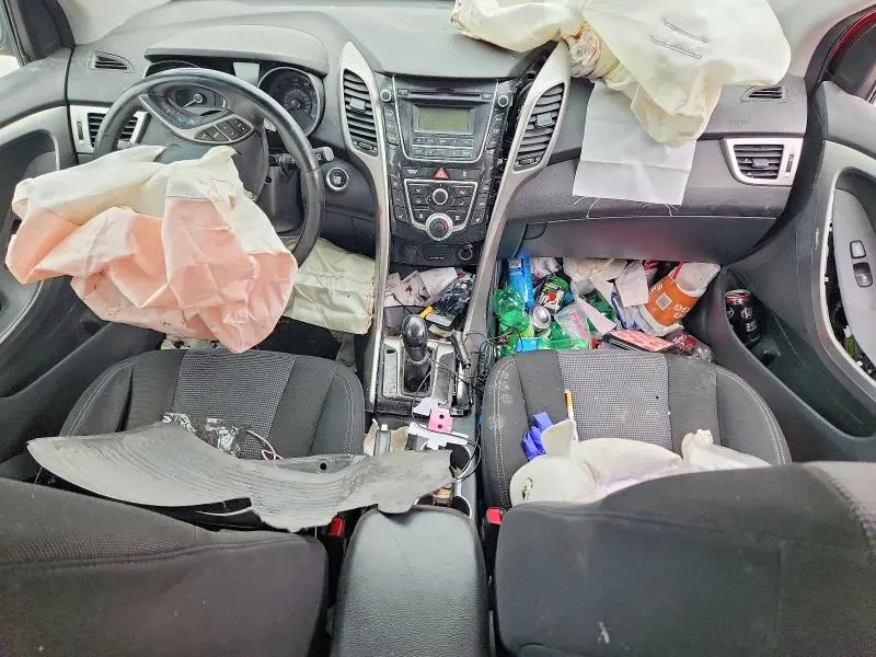 2013 HYUNDAI ELANTRA GT BASE  