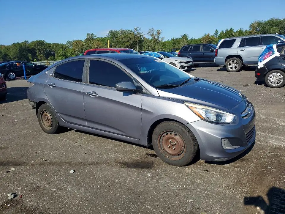 2017 HYUNDAI ACCENT SE  