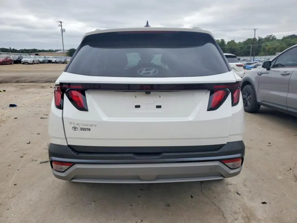 2025 HYUNDAI TUCSON SEL  