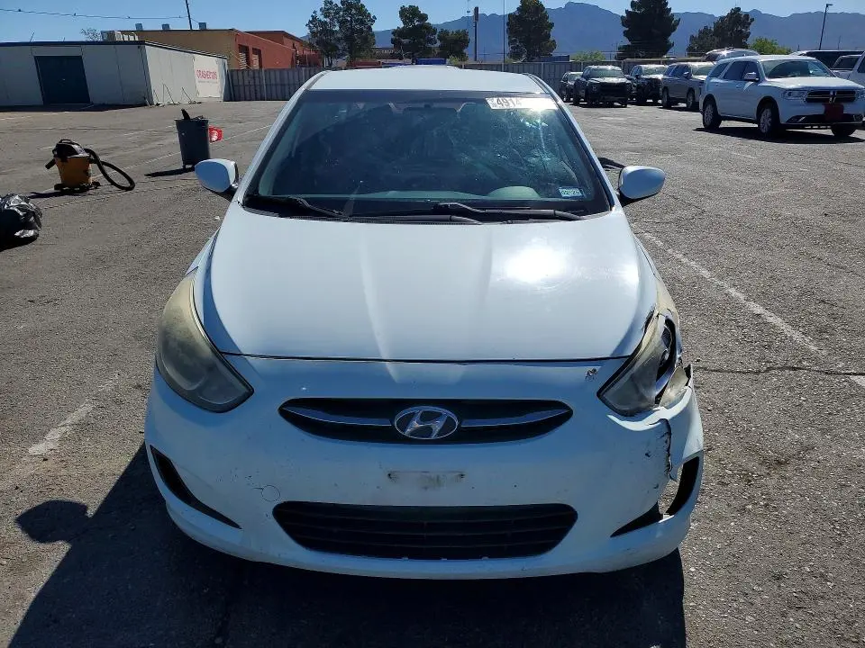 2015 HYUNDAI ACCENT GS  