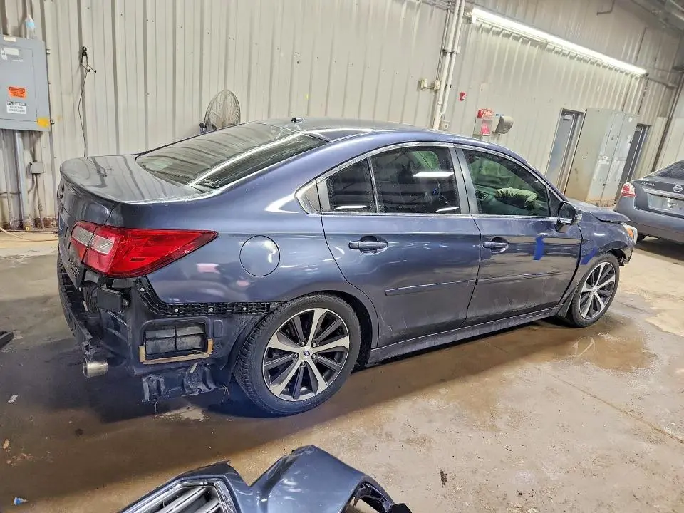 2015 SUBARU LEGACY 3.6R LIMITED  