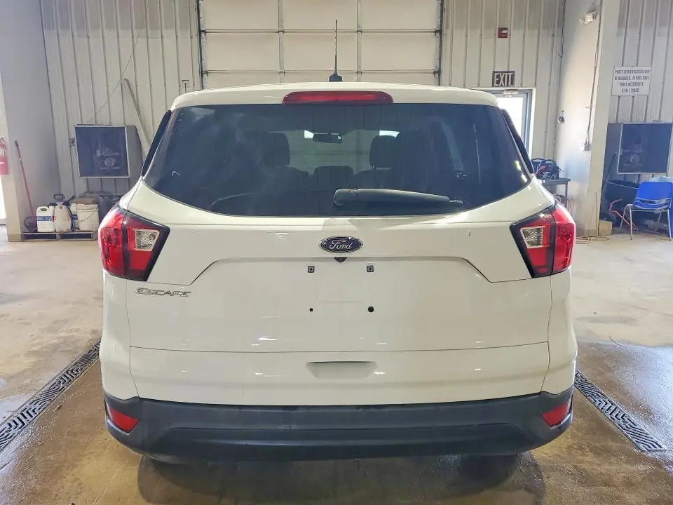 2019 FORD ESCAPE S  