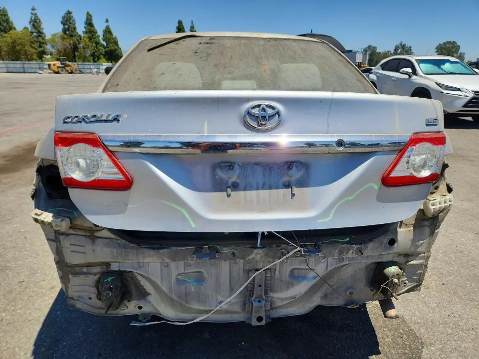 2013 TOYOTA COROLLA LE  