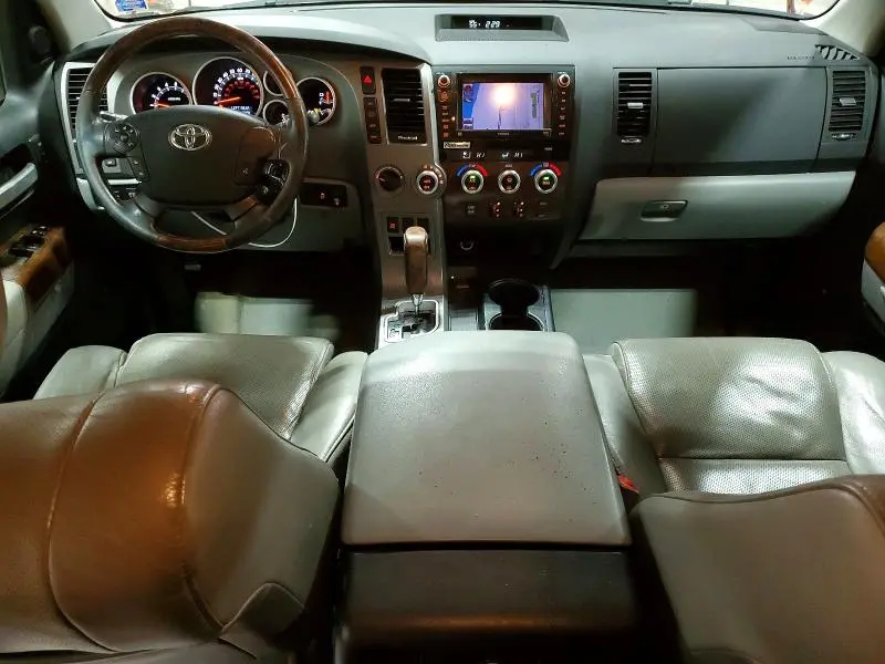 2011 TOYOTA TUNDRA LIMITED  