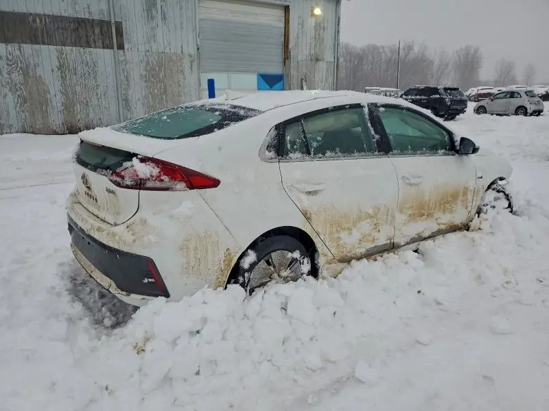 2020 HYUNDAI IONIQ SE  