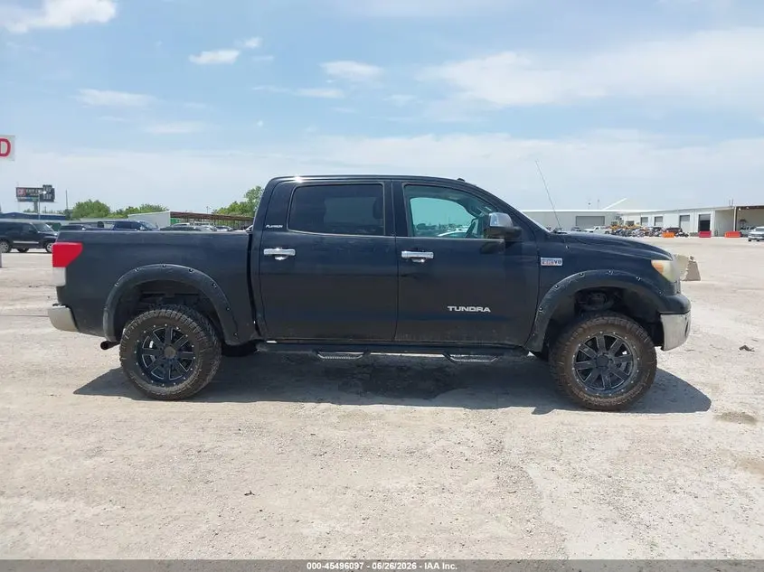 2013 TOYOTA TUNDRA PLATINUM 5.7L V8