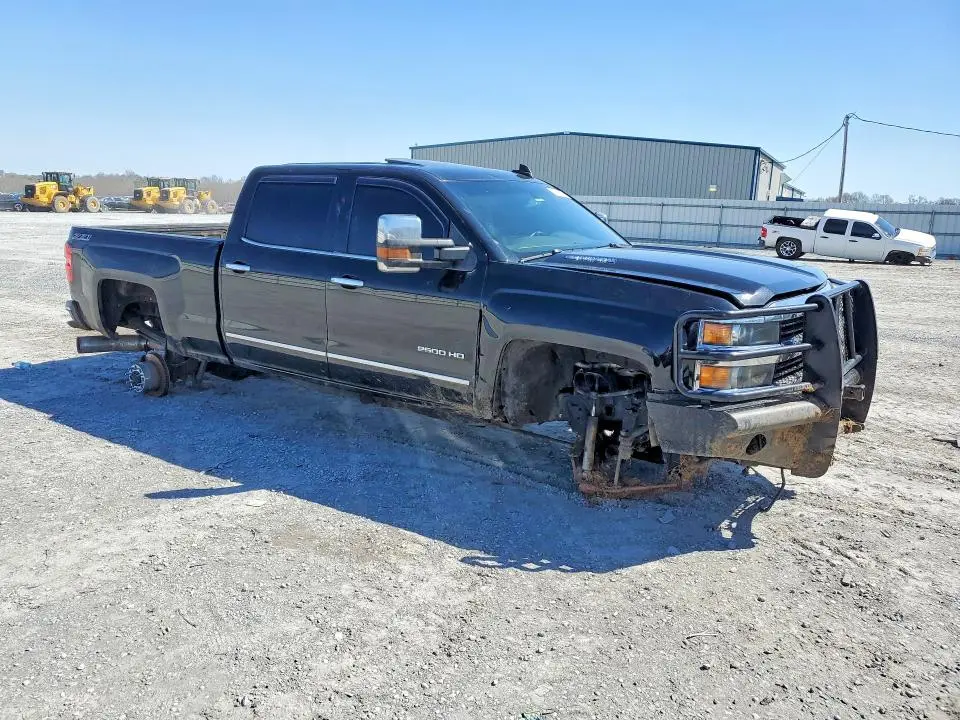 2015 CHEVROLET SILVERADO K2500 HEAVY DUTY LTZ  