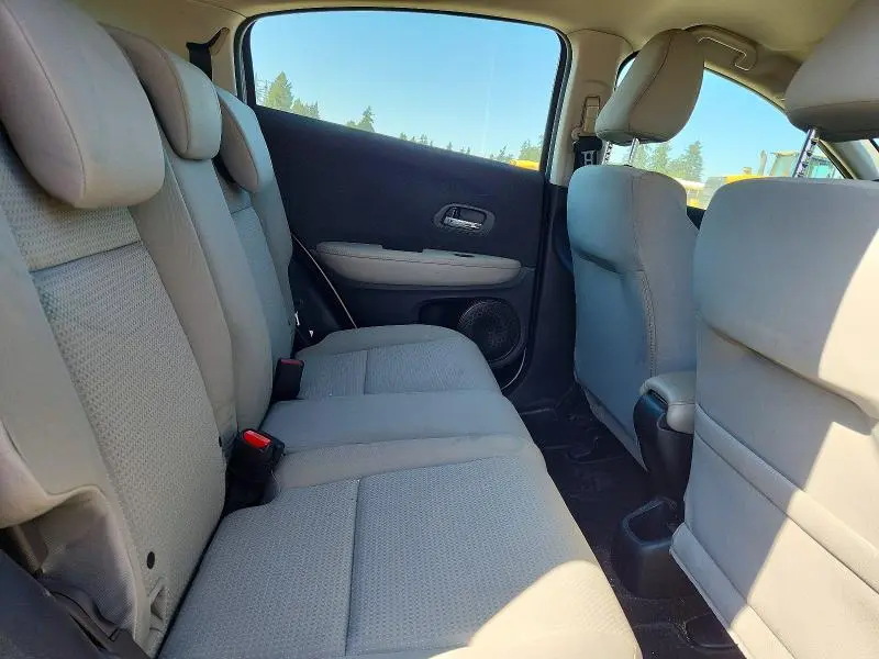 2021 HONDA HR-V LX  