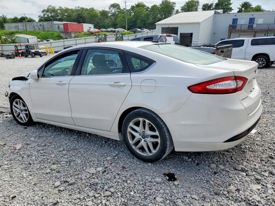 2015 FORD FUSION SE  