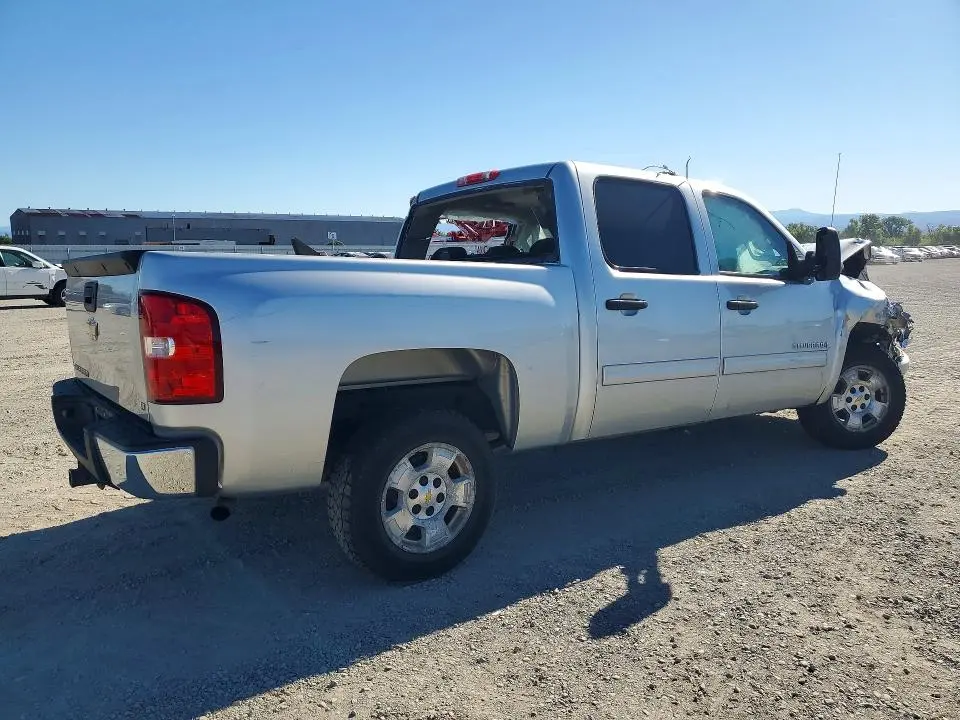 2011 CHEVROLET SILVERADO C1500 LT  
