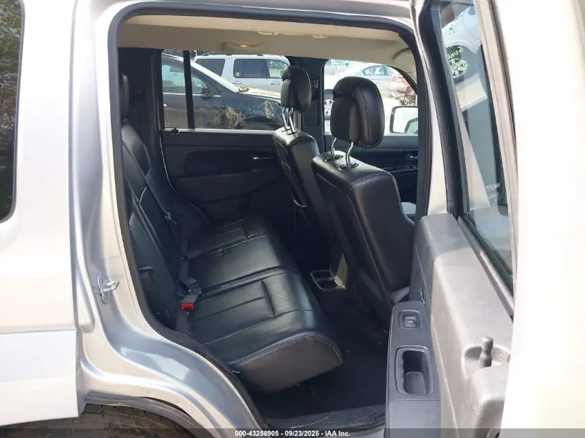 2012 JEEP LIBERTY SPORT