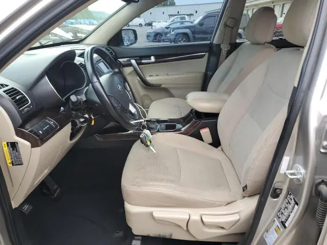 2014 KIA SORENTO LX  