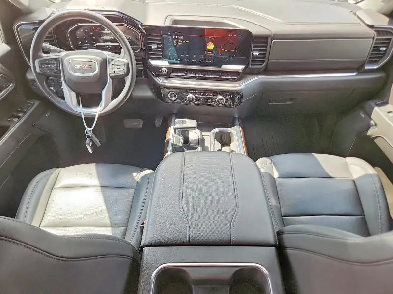 2023 GMC SIERRA K1500 SLT  