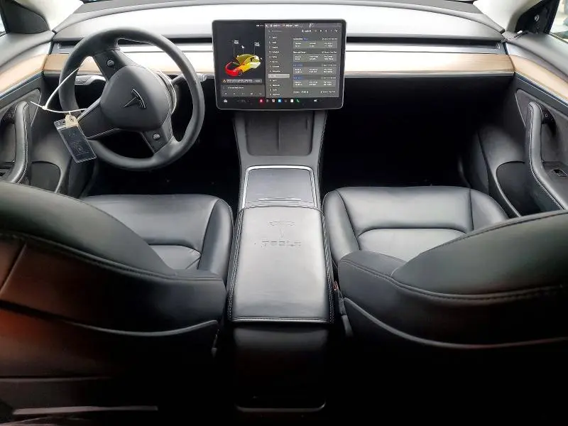 2021 TESLA MODEL 3   