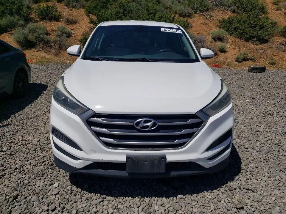 2018 HYUNDAI TUCSON SE  