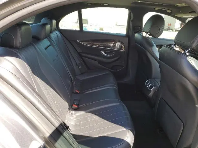 2017 MERCEDES-BENZ E 300 4MATIC  