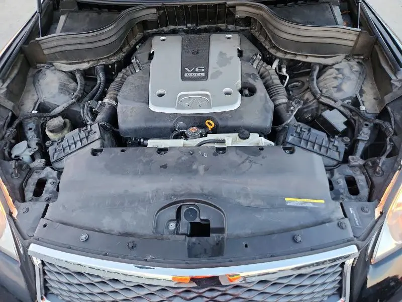 2017 INFINITI QX50 BASE  