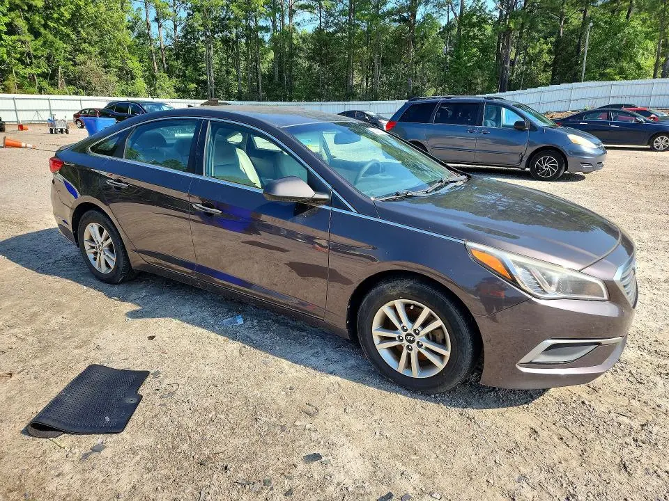 2017 HYUNDAI SONATA SE  