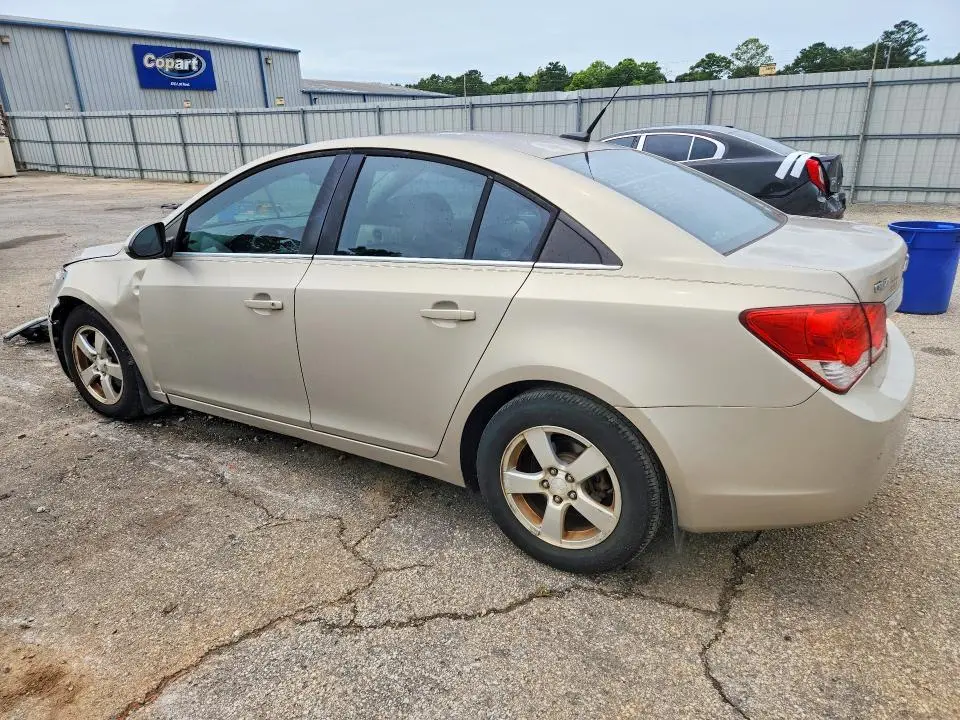 2011 CHEVROLET CRUZE LT  