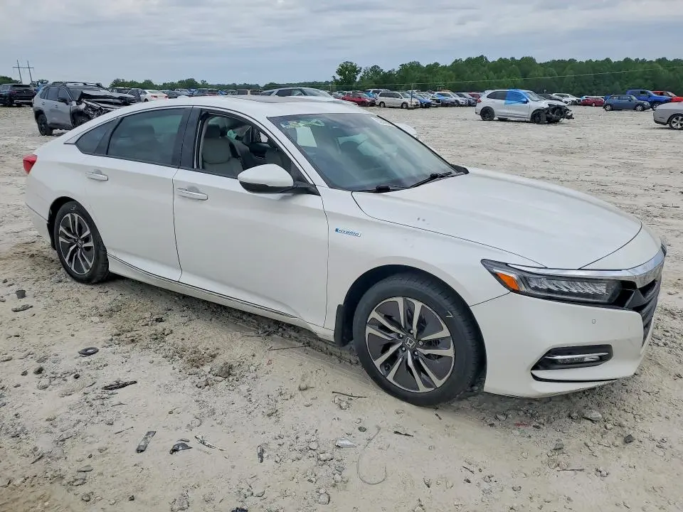 2020 HONDA ACCORD TOURING HYBRID  
