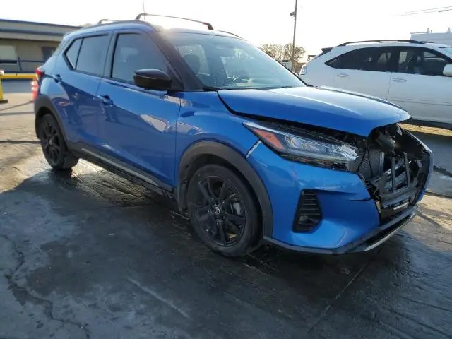 2021 NISSAN KICKS SR  