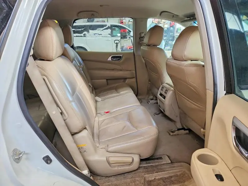 2014 NISSAN PATHFINDER S  