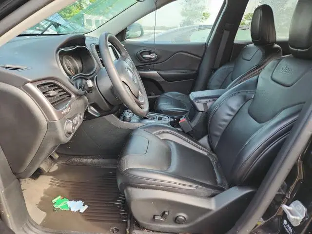 2022 JEEP CHEROKEE LATITUDE LUX  